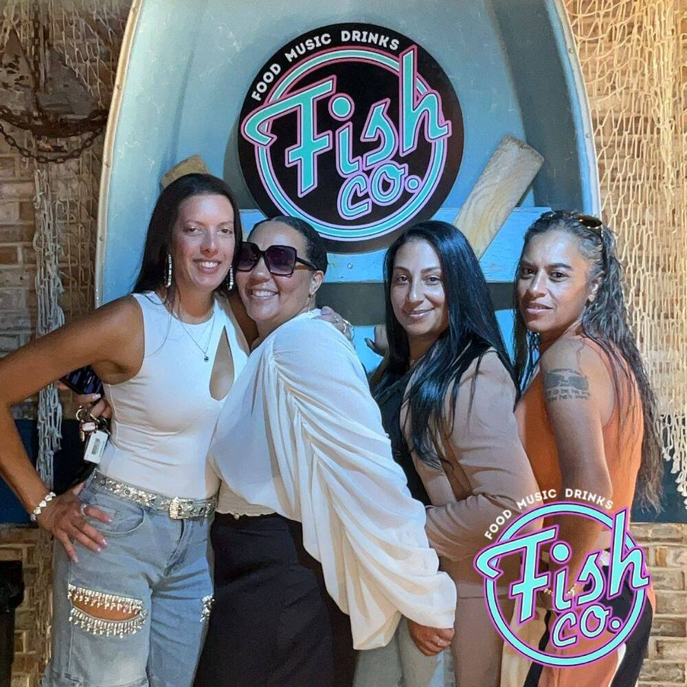 Meet your Posher, Danielle